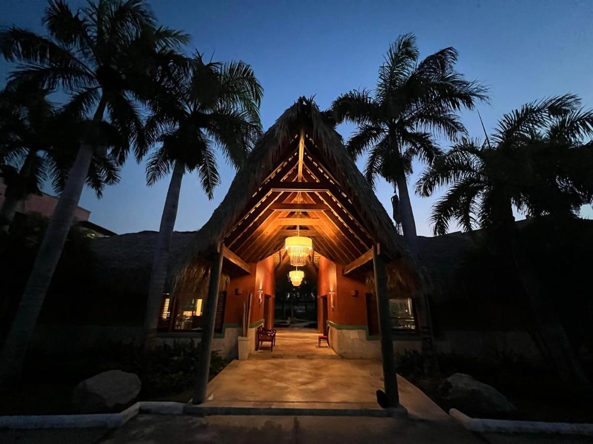 Sunset Boutique Hotel All Suites Punta Cana Dış mekan fotoğraf